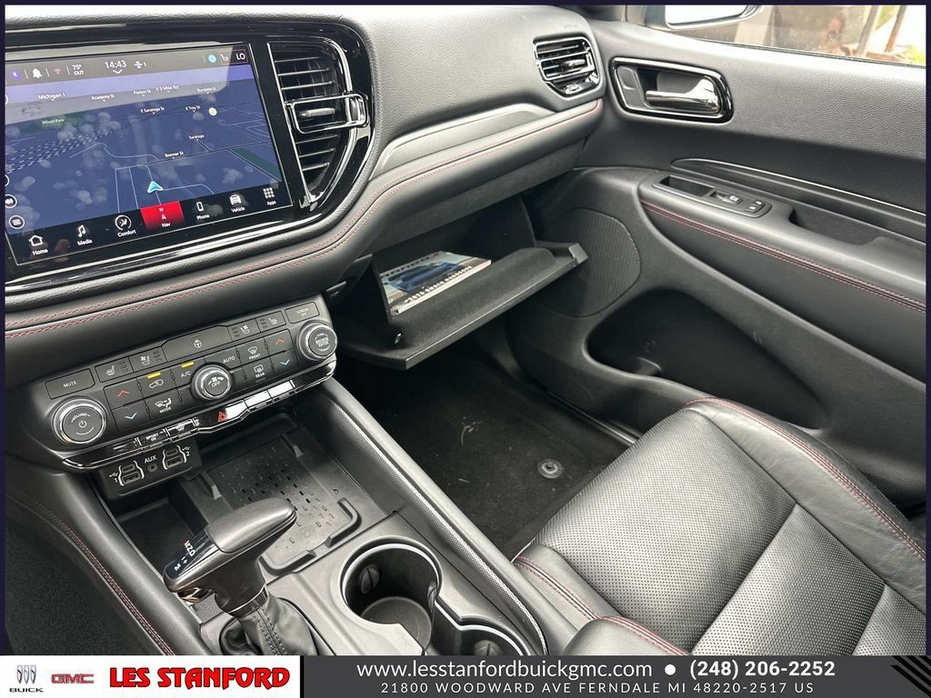 Used 2025 Dodge Durango R/T AWD/4WD image 35