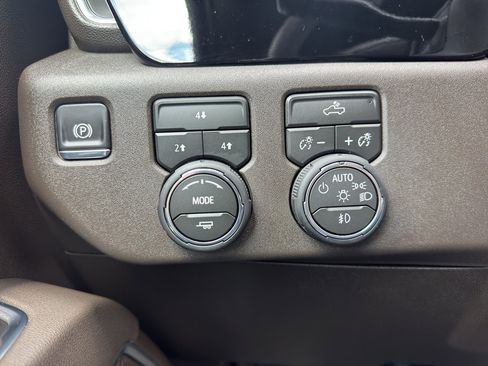 New 2026 Chevrolet Silverado 2500 LT AWD/4WD image 24
