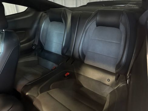 Used 2019 Ford Mustang Shelby GT350 w/ Technology Package RWD image 17