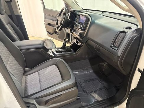 Used 2022 Chevrolet Colorado Z71 AWD/4WD image 23