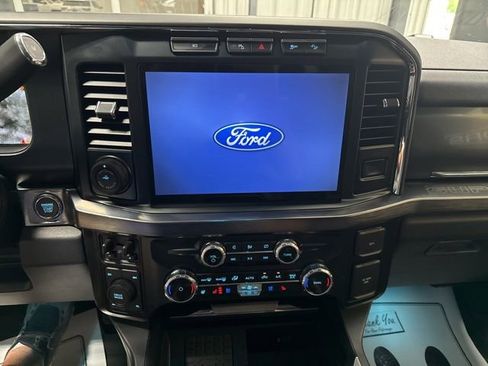 Used 2024 Ford F250 Lariat w/ Lariat Ultimate Package AWD/4WD image 8