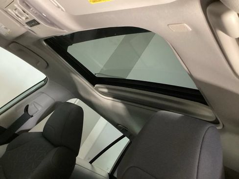 Used 2025 Toyota RAV4 XLE w/ Convenience Package AWD/4WD image 3