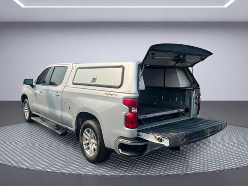 Used 2021 Chevrolet Silverado 1500 LT w/ Safety Package II AWD/4WD image 8