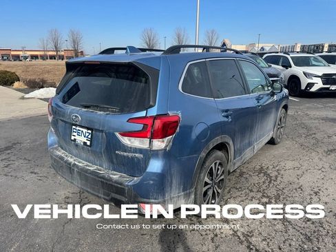 Used 2021 Subaru Forester Limited image 3