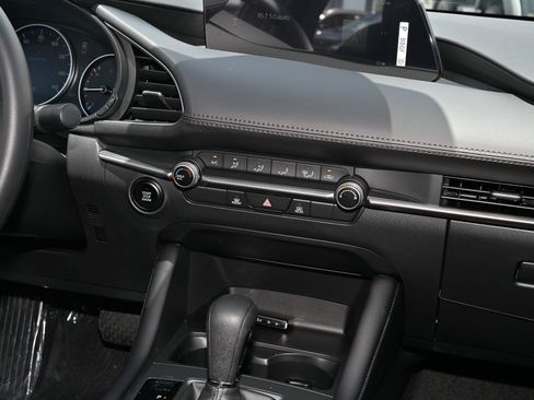 New 2026 MAZDA MAZDA3 s FWD image 21