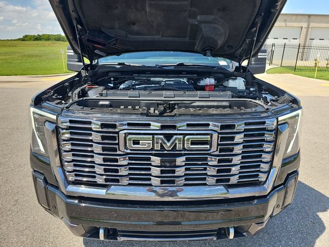 Used 2024 GMC Sierra 2500 Denali Ultimate AWD/4WD image 30