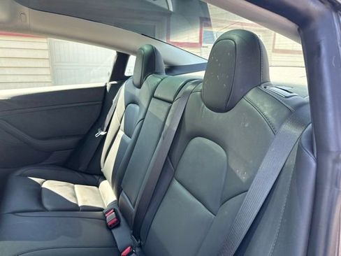 Used 2022 Tesla Model 3 Long Range AWD/4WD image 13