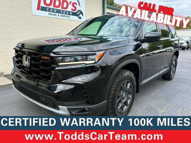 Used 2025 Honda Pilot TrailSport image 1