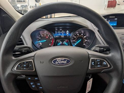Used 2018 Ford Escape SE AWD/4WD image 9