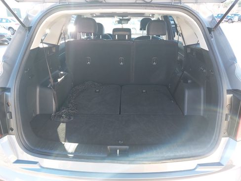 Used 2022 Kia Sorento S w/ Panoramic Sunroof Package image 14