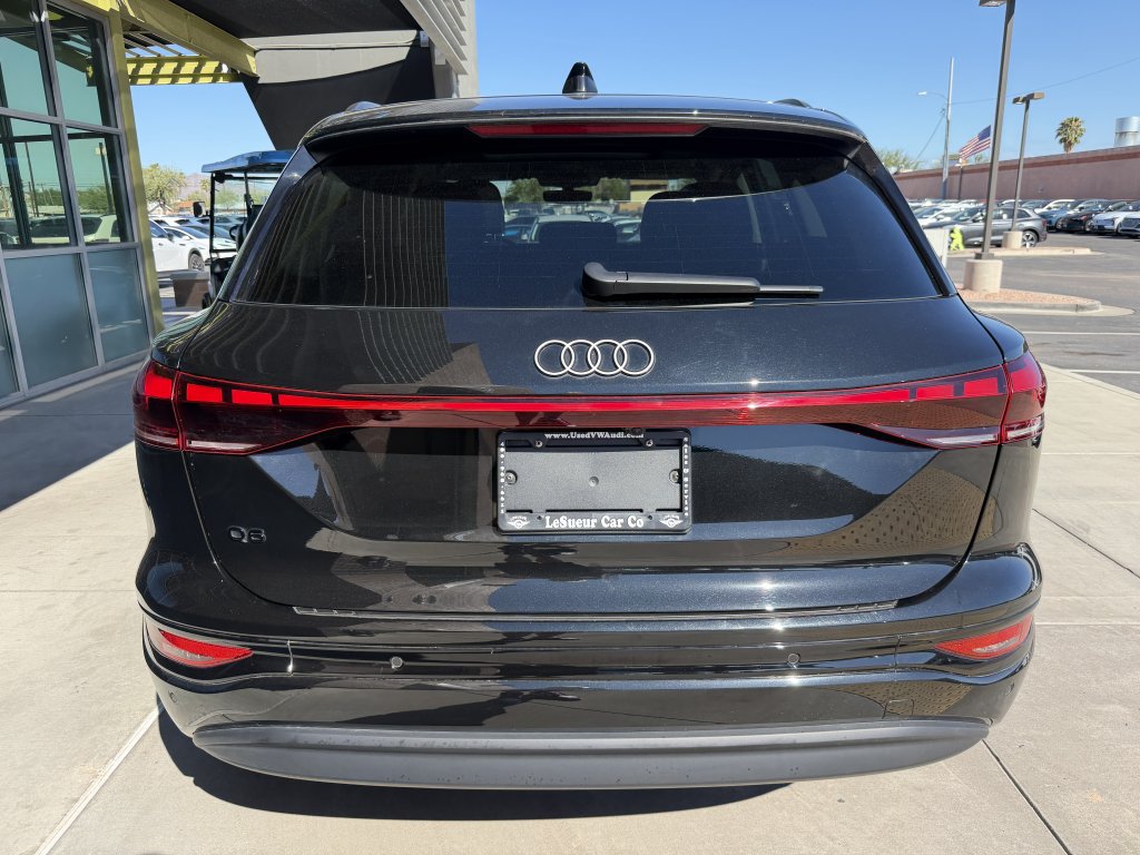 Used 2025 Audi Q6 e-tron Premium Plus w/ Premium Plus RWD image 13