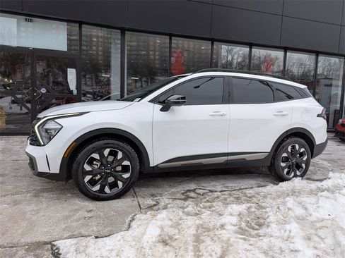 Certified 2023 Kia Sportage X-Line image 10