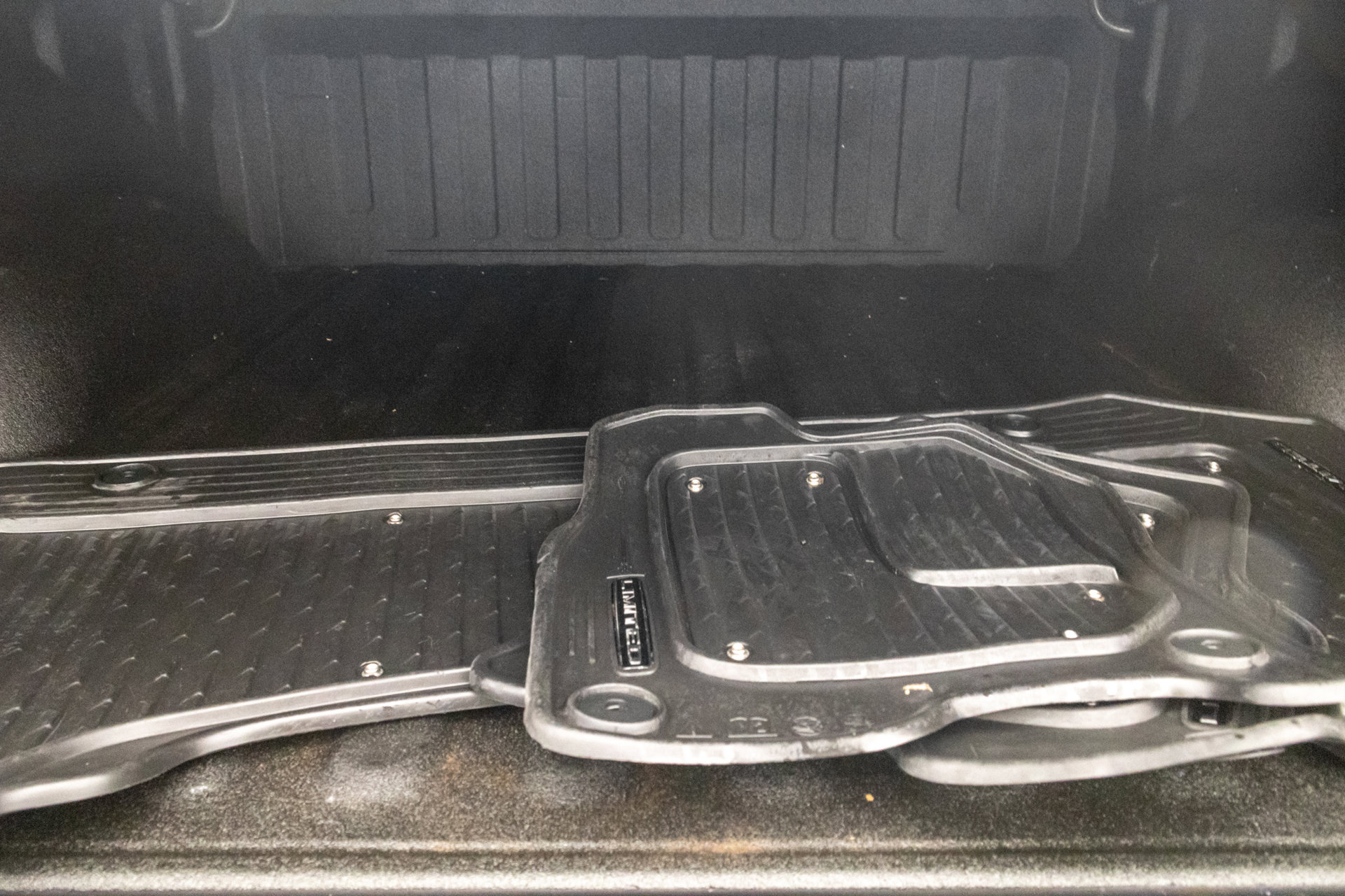 Used 2022 RAM 1500 Limited w/ Body Color Bumper Group AWD/4WD image 32