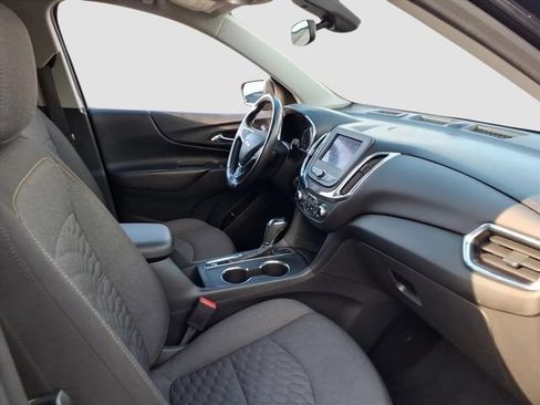 Used 2021 Chevrolet Equinox LT AWD/4WD image 18
