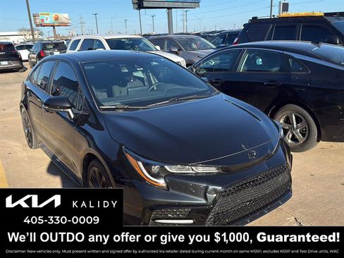 Used 2022 Toyota Corolla SE image 1