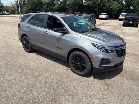 Used 2024 Chevrolet Equinox LS w/ LS Convenience Package AWD/4WD image 17