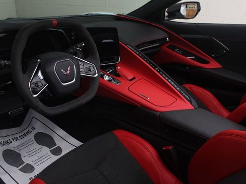 Used 2023 Chevrolet Corvette Stingray Preferred Conv w/ Z51 Performance Package image 5