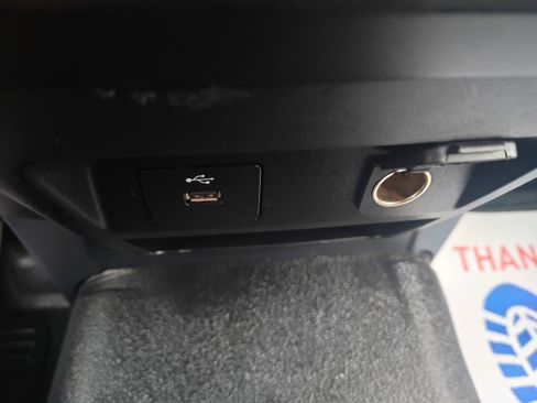Used 2022 Ford F550 4x4 Regular Cab Super Duty image 19