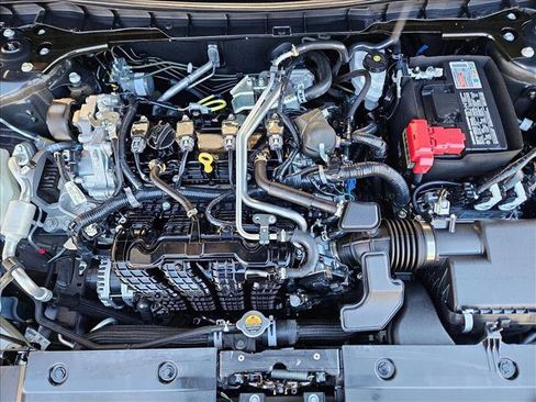 Used 2025 Nissan Altima 2.5 SV image 21