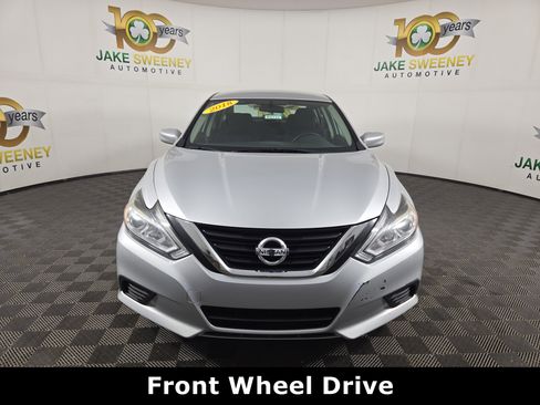 Used 2018 Nissan Altima 2.5 S w/ S Convenience Package image 2
