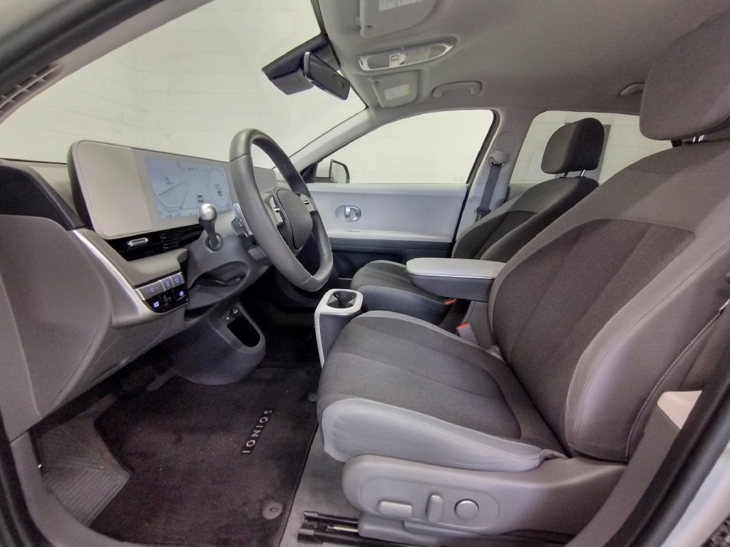 Certified 2024 Hyundai Ioniq 5 SEL AWD/4WD image 21