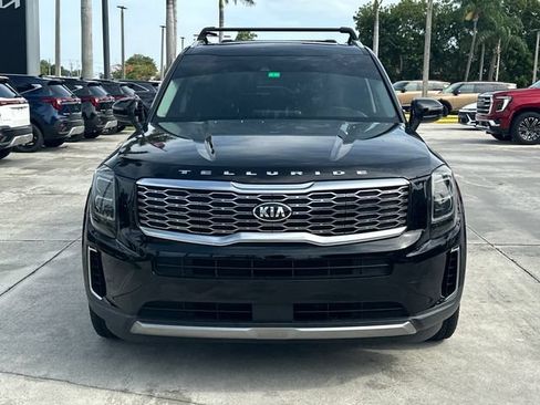 Used 2021 Kia Telluride EX w/ EX Premium Package FWD image 5