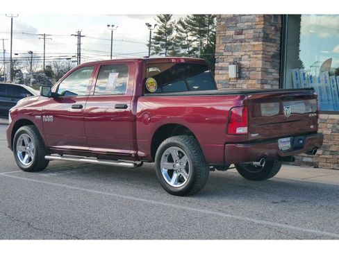Used 2018 RAM 1500 Express w/ Express Value Package image 5