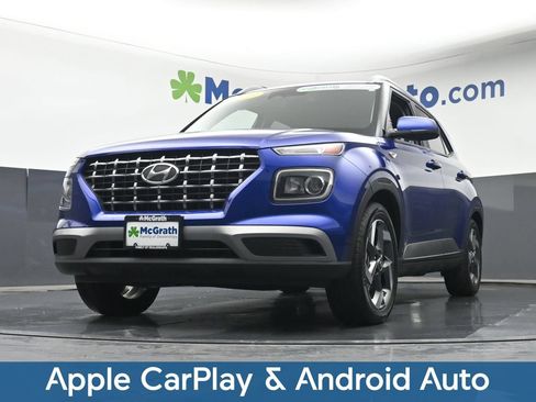 Used 2023 Hyundai Venue SEL w/ Cargo Package FWD image 8