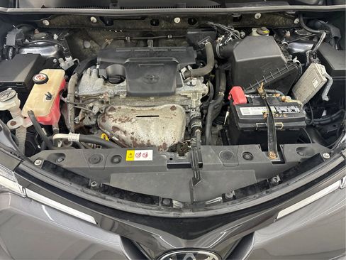 Used 2017 Toyota RAV4 XLE w/ Carpet Mat Package image 30