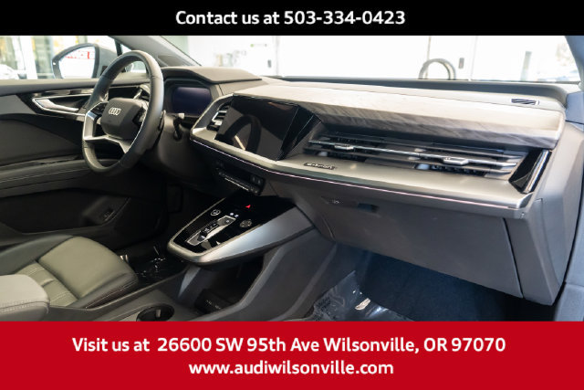 Used 2023 Audi Q4 e-tron Premium Plus w/ Premium Plus AWD/4WD image 29