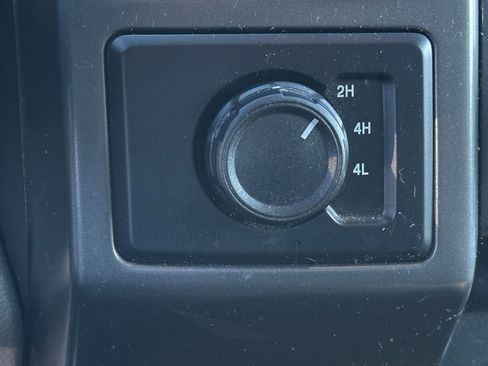 Used 2020 Ford F150 XLT image 18