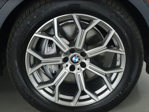 Used 2026 BMW X7 xDrive40i AWD/4WD image 12