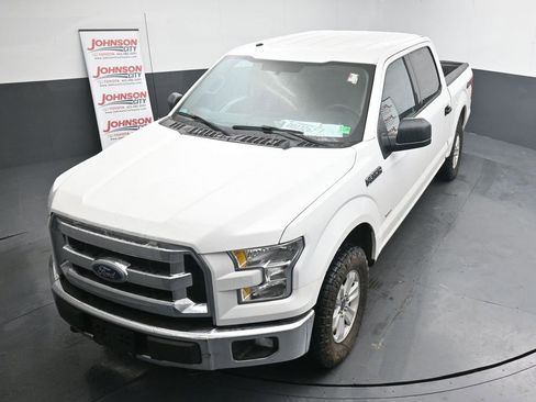 Used 2017 Ford F150 XLT image 12