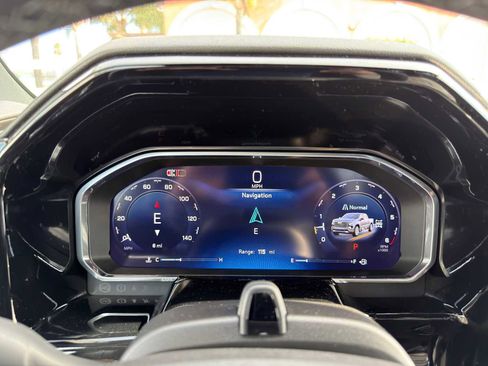 New 2026 Chevrolet Silverado 1500 High Country w/ Technology Package image 39