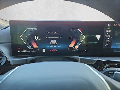 Used 2023 BMW 230i Coupe w/ Convenience Package image 11