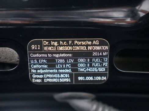 Used 2014 Porsche 911 Carrera image 34