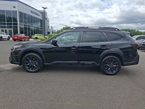 Certified 2023 Subaru Outback Onyx Edition AWD/4WD image 4