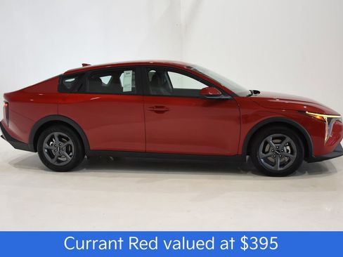 New 2025 Kia K4 LXS image 3