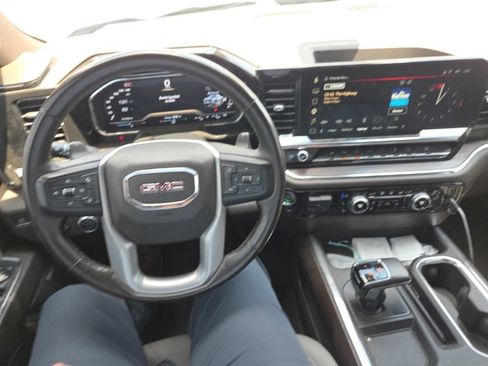 Used 2024 GMC Sierra 1500 SLT w/ SLT Premium Plus Package AWD/4WD image 13