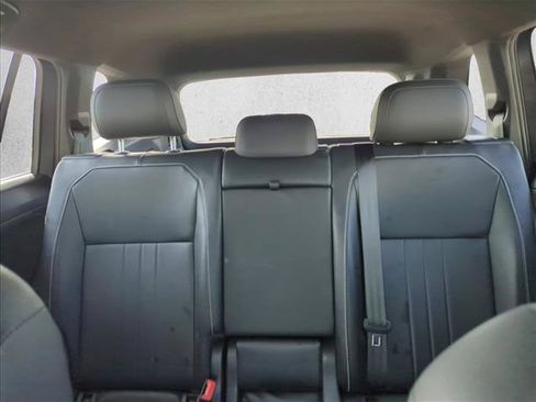 Used 2022 Volkswagen Tiguan SE R-Line FWD image 22