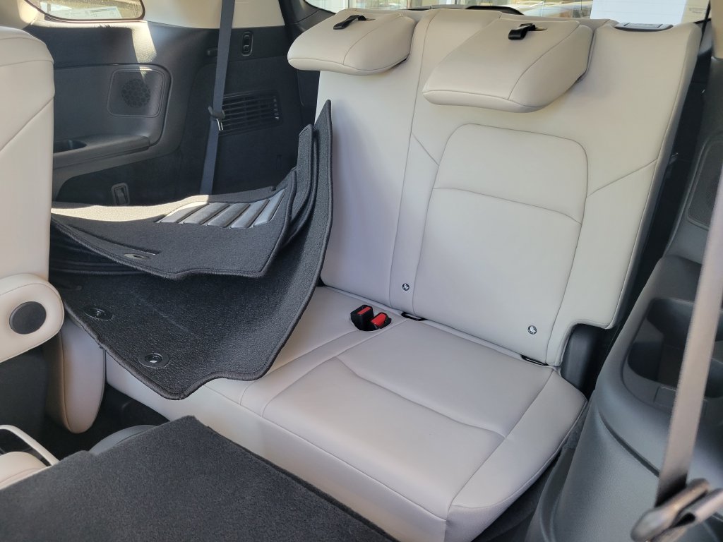 New 2026 Nissan Pathfinder SL AWD/4WD image 35
