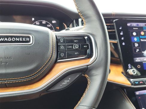 Used 2024 Jeep Grand Wagoneer L Series III image 23