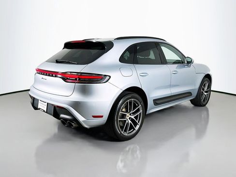 Certified 2023 Porsche Macan AWD/4WD image 9