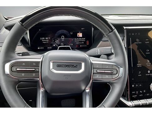 Used 2026 GMC Acadia Denali w/ Super Cruise Package AWD/4WD image 17