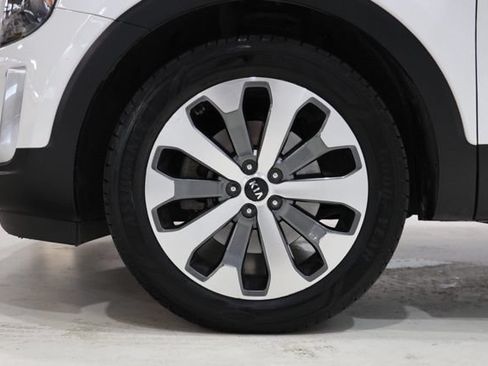 Used 2020 Kia Telluride S FWD image 11