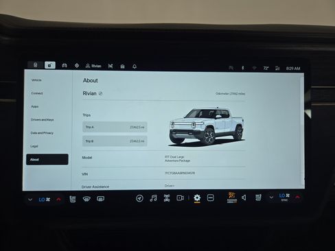 Used 2024 Rivian R1T Adventure AWD/4WD image 27