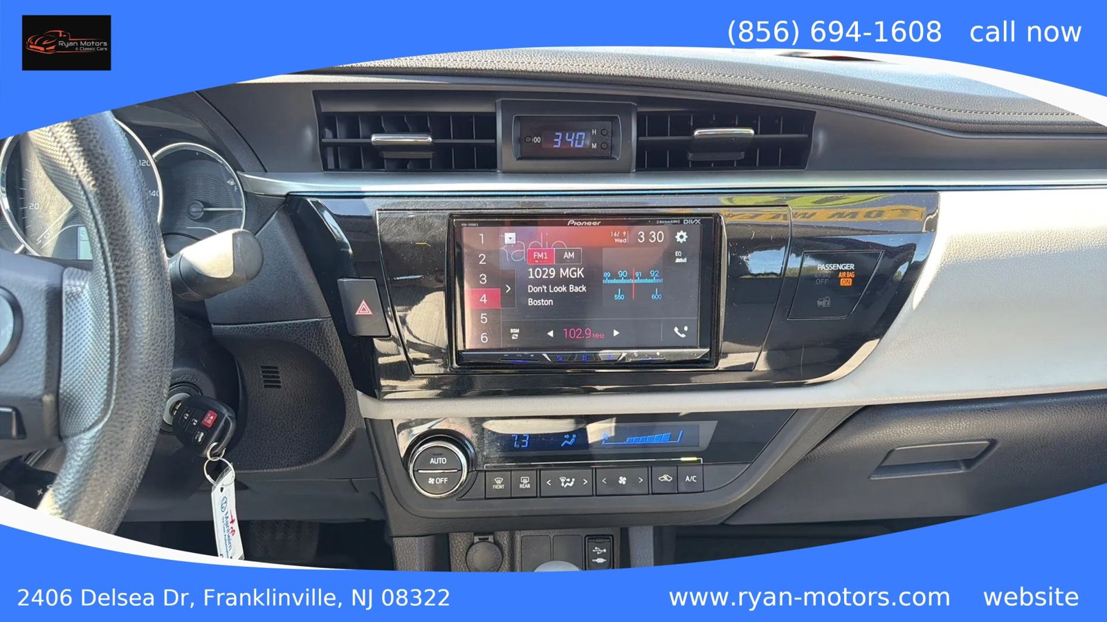 Used 2015 Toyota Corolla LE FWD image 11