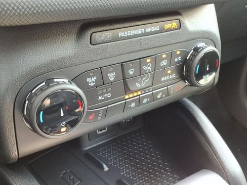 Used 2023 Ford Bronco Sport Outer Banks w/ Tech Package AWD/4WD image 25