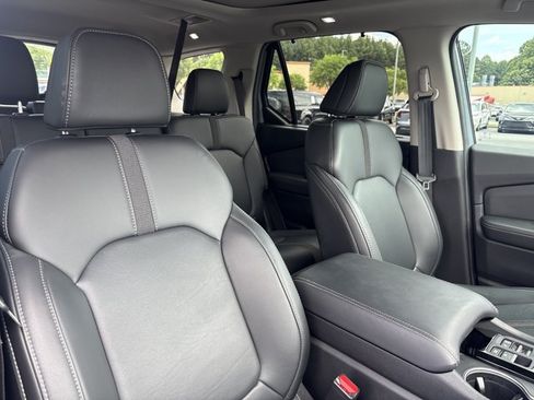 Used 2025 Honda Pilot Touring image 28