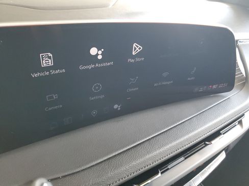 Used 2025 Cadillac XT4 Premium Luxury FWD image 26